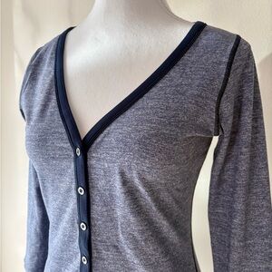 Sz6 Lululemon Awesoma Henley long-sleeve shirt heathered blue